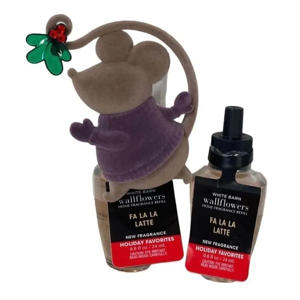 Bath and Body Works Christmas MOUSE WITH MISTLETOE and 2 FA LA LA LATTE Refills